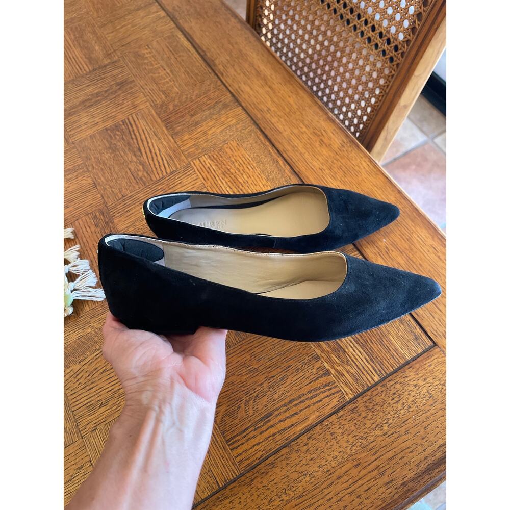 Lauren Ralph Lauren black pointed-toe suede flats size 7.5